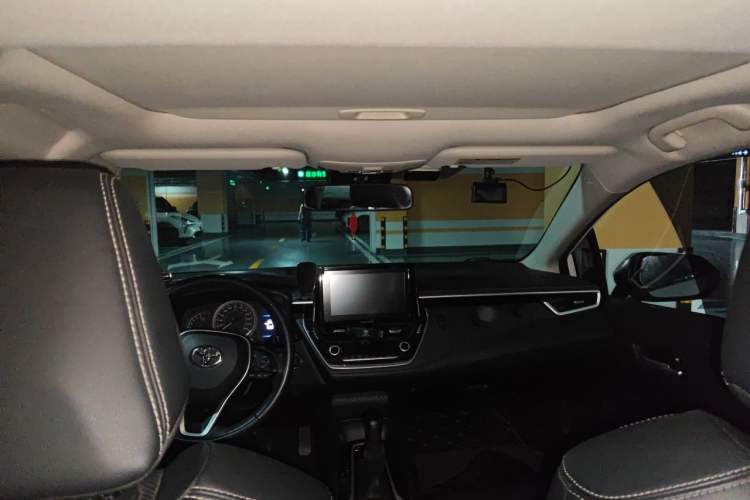 Used Toyota Corolla 2021 1.2T S-CVT Luxury Edition Headliner