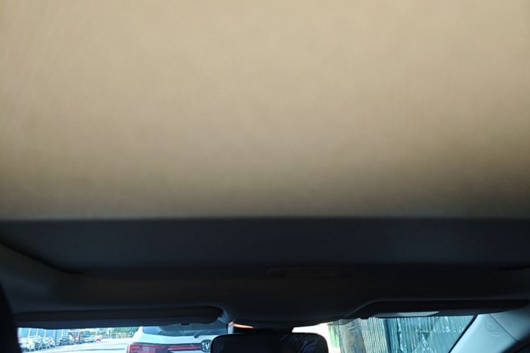 Used Toyota Corolla 2021 Dual-Motor 1.8L E-CVT Elite Edition Headliner
