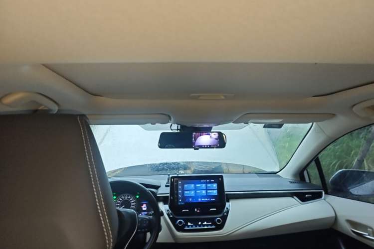 Used Toyota Corolla 2021 1.2T S-CVT Luxury Edition Headliner