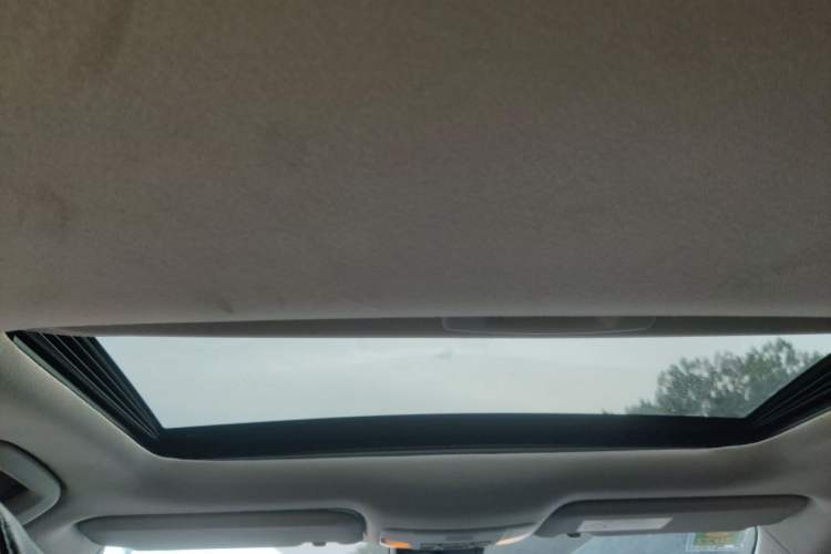 Used Toyota Corolla 2021 Dual-Motor 1.8L E-CVT Elite Edition Headliner