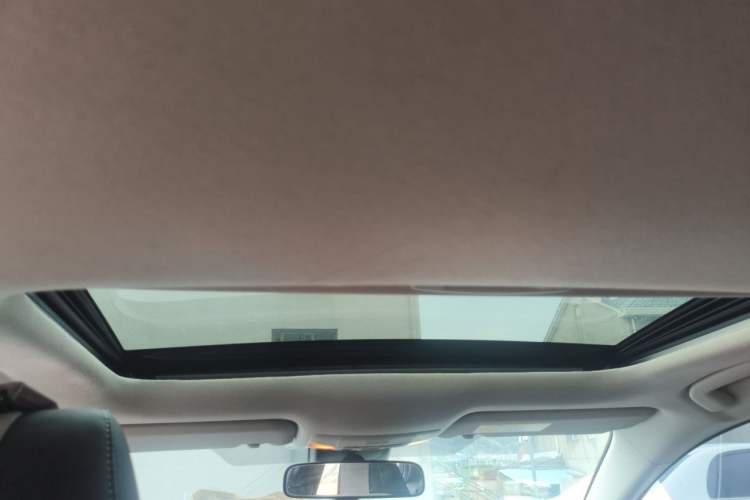 Used Toyota Corolla 2021 Dual-Motor 1.8L E-CVT Elite Edition Headliner