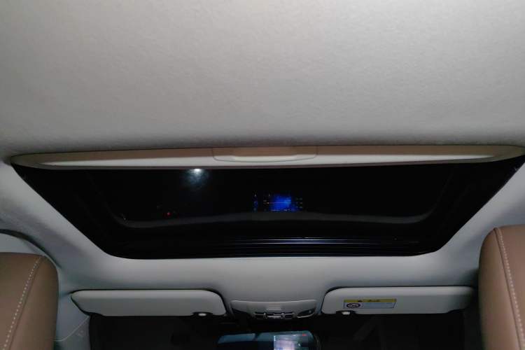 Used Toyota Corolla 2021 TNGA 1.5L CVT Elite CARE Edition Headliner