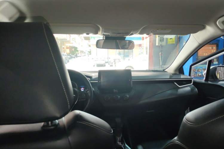 Used Toyota Corolla 2021 1.2T S-CVT Pioneer PLUS Edition Headliner