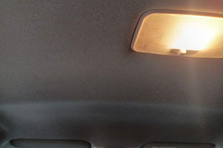 Used Toyota Corolla 2021 Dual-Engine 1.8L E-CVT Pioneer Edition Headliner