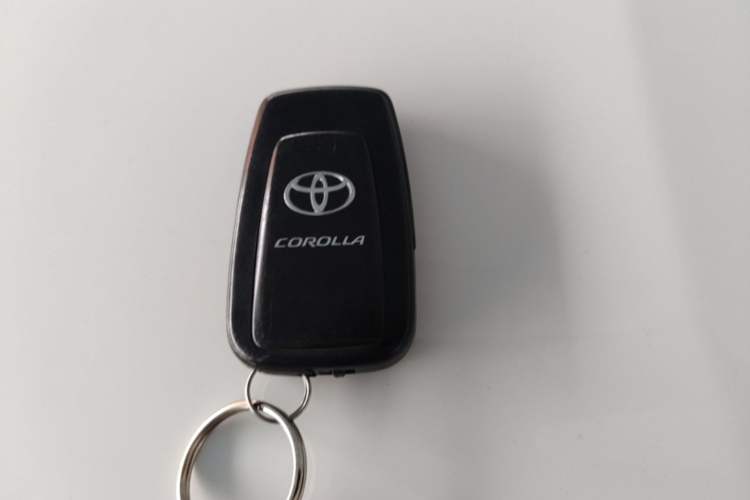 Used Toyota Corolla 2021 TNGA 1.5L CVT Elite Edition Interior 1