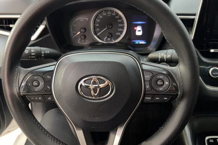 Used Toyota Corolla 2021 Dual-Motor 1.8L E-CVT Elite Edition Interior 1