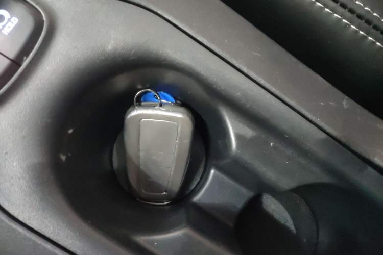 Used Toyota Corolla 2021 Dual-Motor 1.8L E-CVT Elite Edition Interior 1