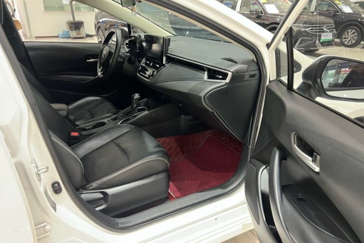 Used Toyota Corolla 2021 1.2T S-CVT Luxury Edition Interior 1