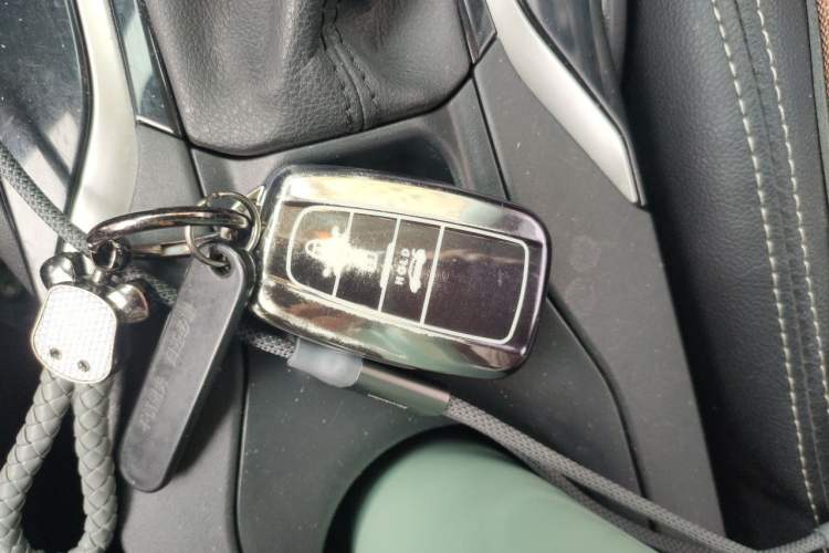 Used Toyota Corolla 2021 Dual-Motor 1.8L E-CVT Elite Edition Interior 1