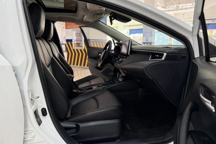 Used Toyota Corolla 2021 1.2T S-CVT Elite PLUS Edition Interior 10