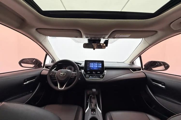 Used Toyota Corolla 2021 1.2T S-CVT Elite PLUS Edition Interior 2