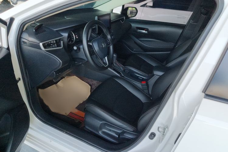 Used Toyota Corolla 2021 1.2T S-CVT Pioneer Edition Interior 2