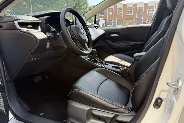 Used Toyota Corolla 2021 1.2T S-CVT Elite Edition Interior 2
