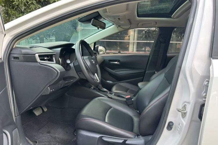 Used Toyota Corolla 2021 1.2T S-CVT Elite PLUS Edition Interior 3
