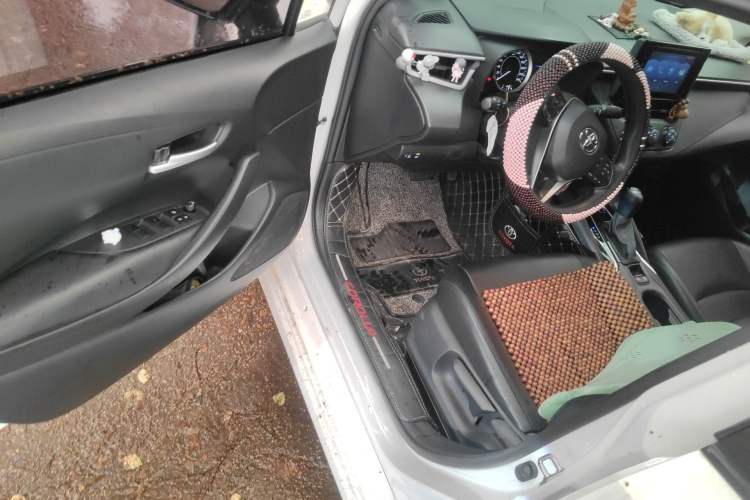 Used Toyota Corolla 2021 1.2T S-CVT Pioneer Edition Interior 3