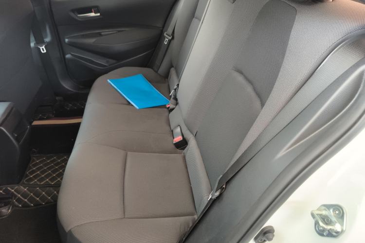 Used Toyota Corolla 2021 TNGA 1.5L CVT Elite Edition Interior 4