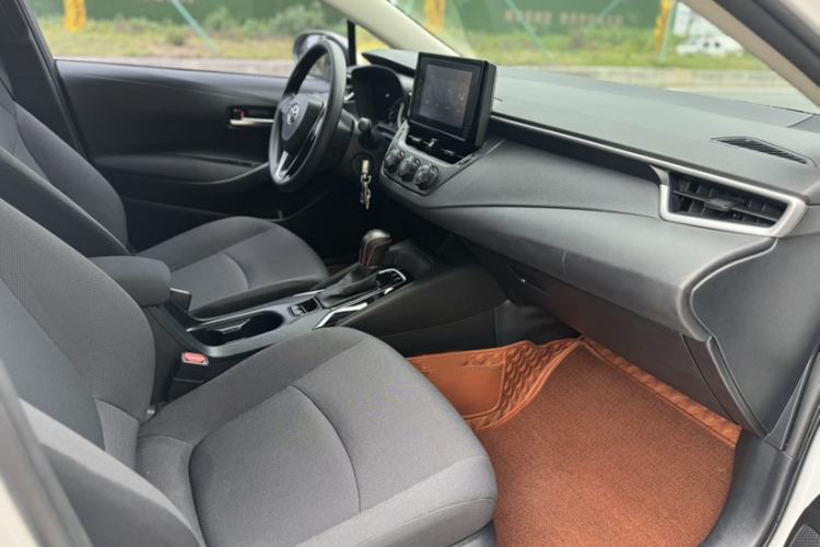 Used Toyota Corolla 2021 1.2T S-CVT Pioneer Edition Interior 5