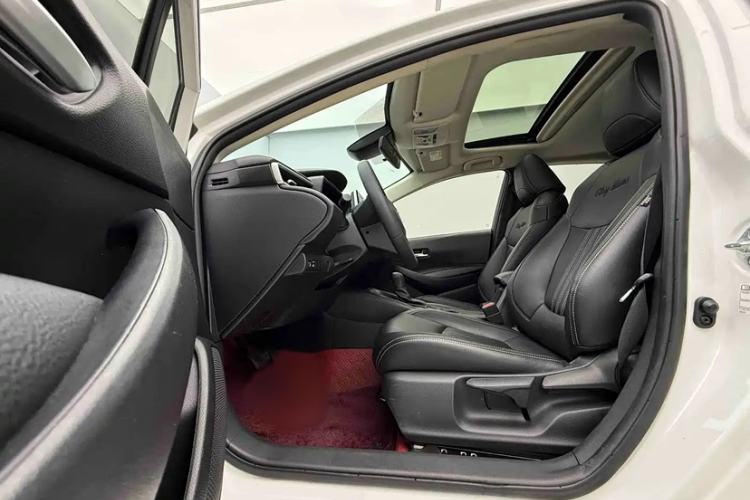 Used Toyota Corolla 2021 1.2T S-CVT Elite PLUS Edition Interior 5