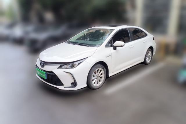 Używany Toyota Corolla 2021 Dual-Motor 1.8L E-CVT Elite Edition