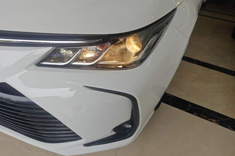 Used Toyota Corolla 2021 1.2T S-CVT Luxury Edition Left Front Headlight
