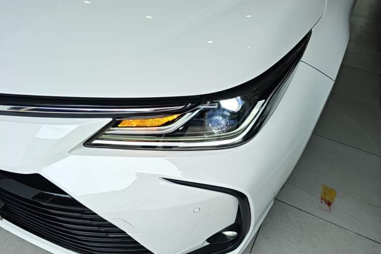 Used Toyota Corolla 2021 TNGA 1.5L CVT Elite Edition Left Front Headlight