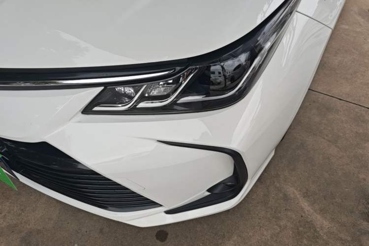 Used Toyota Corolla 2021 Dual-Motor 1.8L E-CVT Elite Edition Left Front Headlight