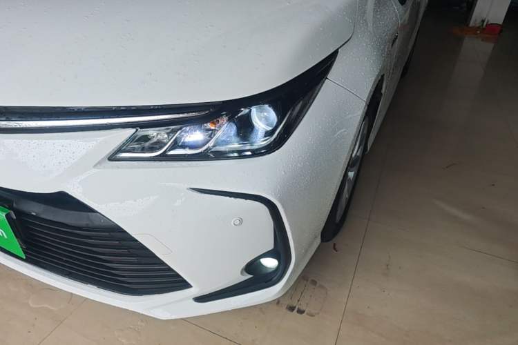 Used Toyota Corolla 2021 Dual-Motor 1.8L E-CVT Elite Edition Left Front Headlight