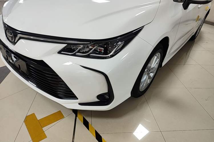 Used Toyota Corolla 2021 1.2T S-CVT Luxury Edition Left Front Headlight
