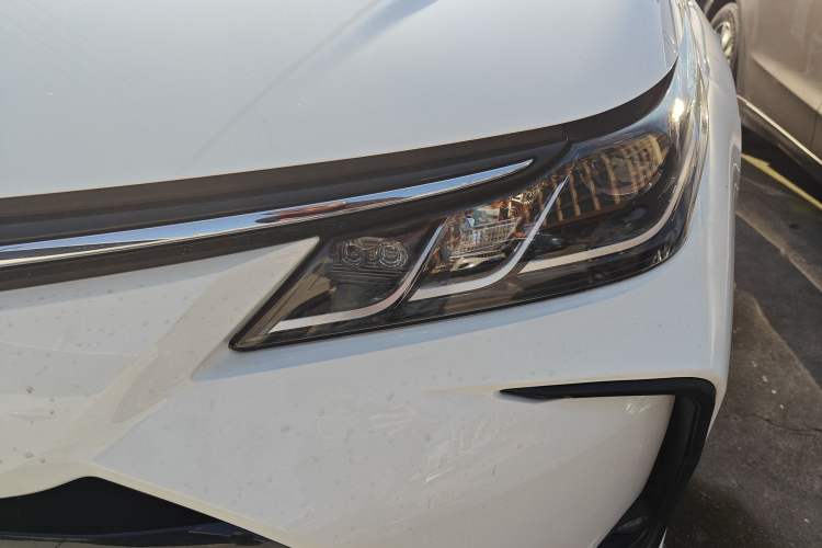 Used Toyota Corolla 2021 Dual-Motor 1.8L E-CVT Elite Edition Left Front Headlight