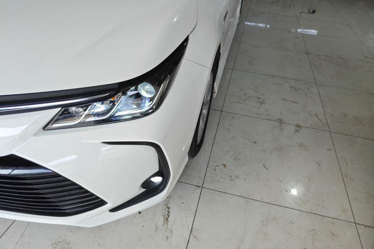 Used Toyota Corolla 2021 Dual-Motor 1.8L E-CVT Elite Edition Left Front Headlight