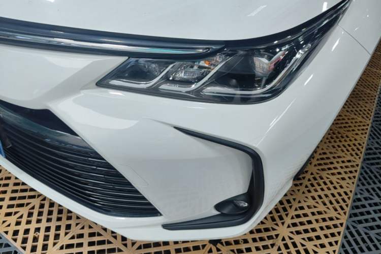 Used Toyota Corolla 2021 Dual-Motor 1.8L E-CVT Elite Edition Left Front Headlight