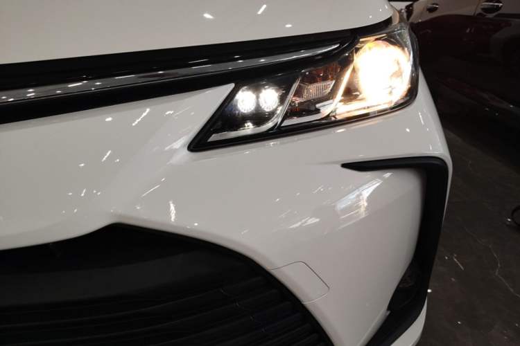 Used Toyota Corolla 2021 Dual-Engine 1.8L E-CVT Pioneer Edition Left Front Headlight