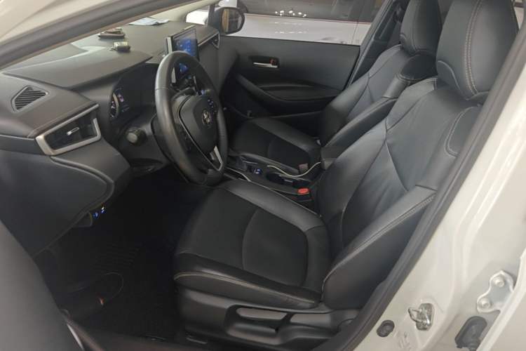 Used Toyota Corolla 2021 1.2T S-CVT Luxury Edition Left Front Seat