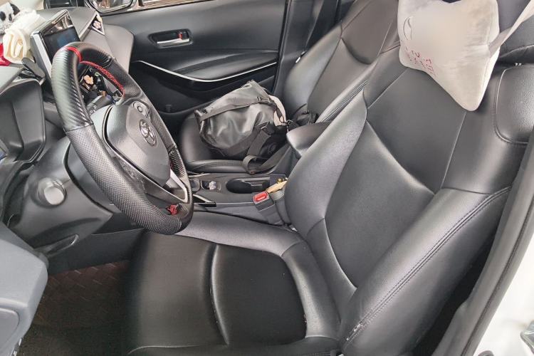 Used Toyota Corolla 2021 Dual-Motor 1.8L E-CVT Elite Edition Left Front Seat