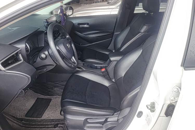 Used Toyota Corolla 2021 1.2T S-CVT Pioneer Edition Left Front Seat