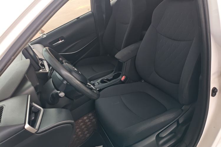 Used Toyota Corolla 2021 Dual-Engine 1.8L E-CVT Pioneer Edition Left Front Seat
