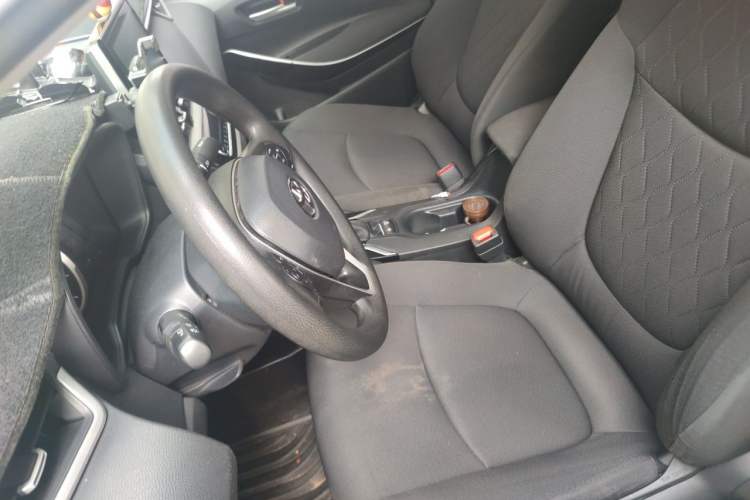 Used Toyota Corolla 2021 Dual-Motor 1.8L E-CVT Elite Edition Left Front Seat