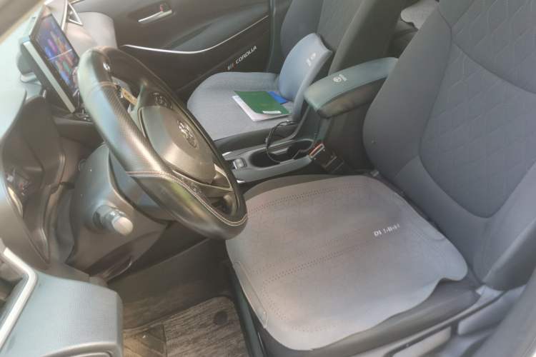 Used Toyota Corolla 2021 Dual-Motor 1.8L E-CVT Elite Edition Left Front Seat