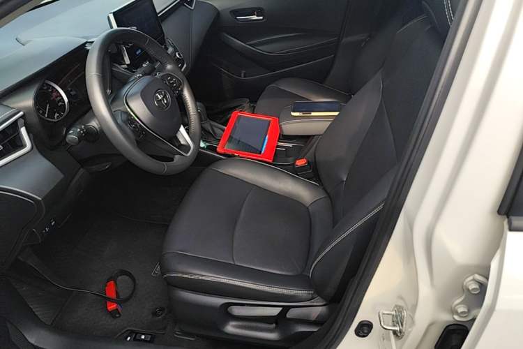 Used Toyota Corolla 2021 1.2T S-CVT Luxury Edition Left Front Seat