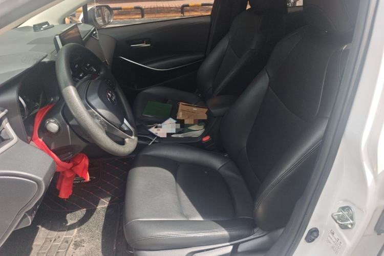 Used Toyota Corolla 2021 Dual-Motor 1.8L E-CVT Elite Edition Left Front Seat
