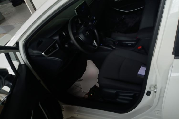 Used Toyota Corolla 2021 Dual-Motor 1.8L E-CVT Elite Edition Left Front Seat
