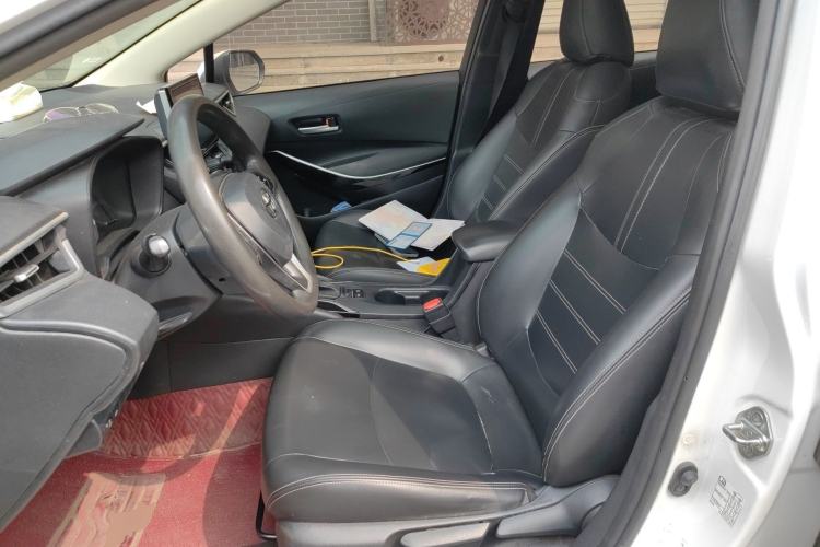 Used Toyota Corolla 2021 Dual-Motor 1.8L E-CVT Elite Edition Left Front Seat