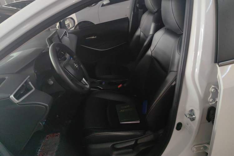 Used Toyota Corolla 2021 Dual-Engine 1.8L E-CVT Pioneer Edition Left Front Seat