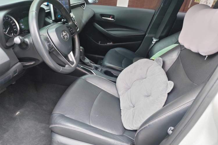 Used Toyota Corolla 2021 1.2T S-CVT Luxury Edition Left Front Seat