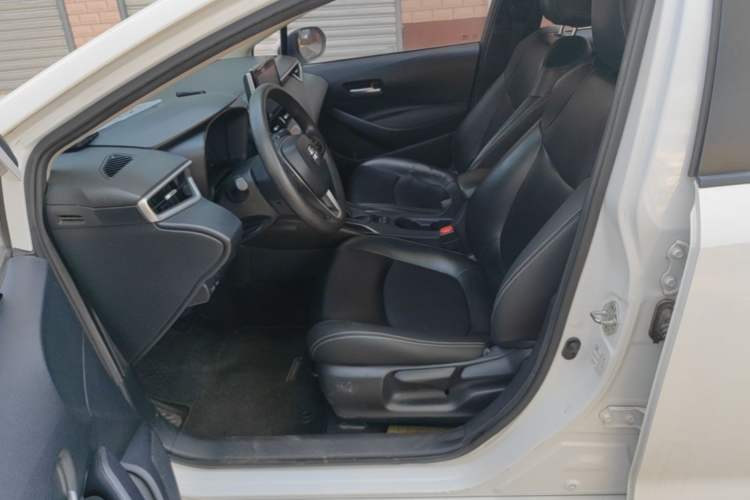 Used Toyota Corolla 2021 1.2T S-CVT Elite Edition Left Front Seat