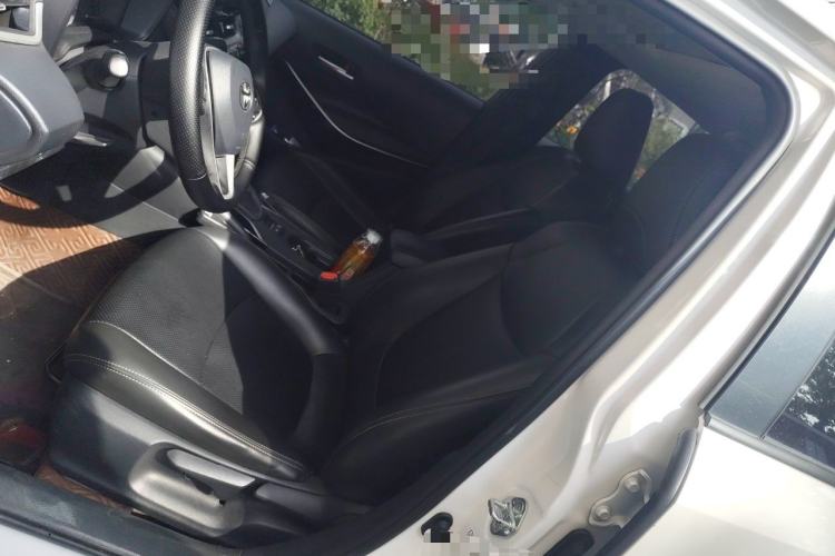 Used Toyota Corolla 2021 Dual-Motor 1.8L E-CVT Elite Edition Left Front Seat