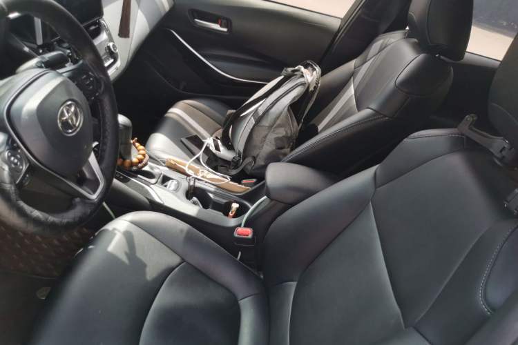 Used Toyota Corolla 2021 Dual-Engine 1.8L E-CVT Pioneer Edition Left Front Seat