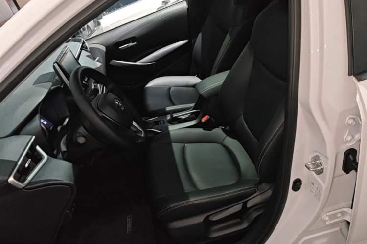 Used Toyota Corolla 2021 1.2T S-CVT Elite PLUS Edition Left Front Seat