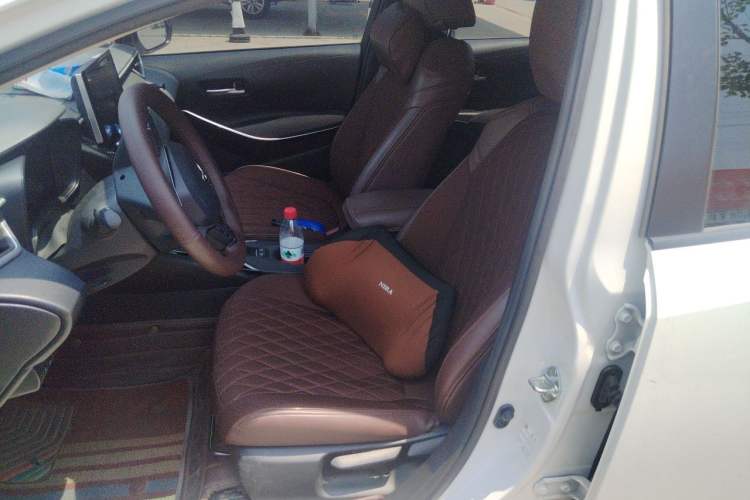 Used Toyota Corolla 2021 Dual-Motor 1.8L E-CVT Elite Edition Left Front Seat