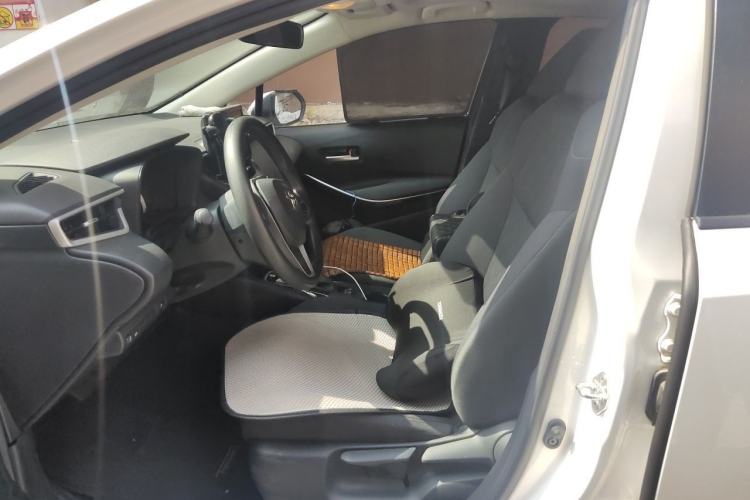 Used Toyota Corolla 2021 Dual-Motor 1.8L E-CVT Elite Edition Left Front Seat